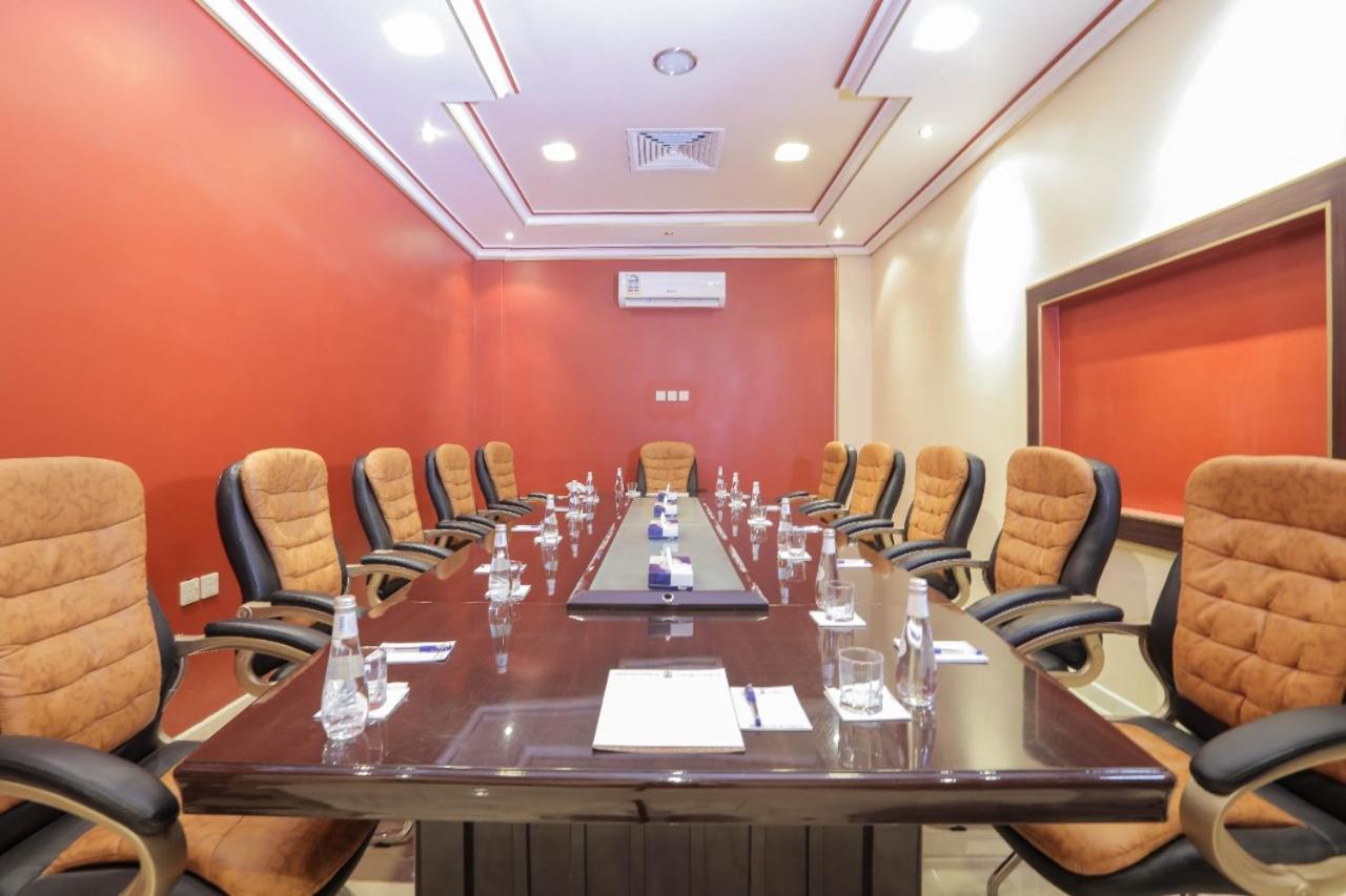 Al Mansour Grand Hotel Hafar Al-Batin Exterior foto