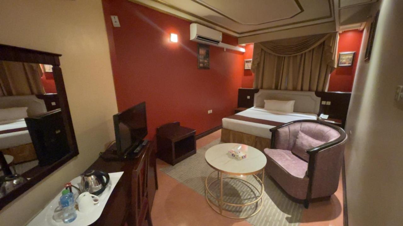 Al Mansour Grand Hotel Hafar Al-Batin Exterior foto