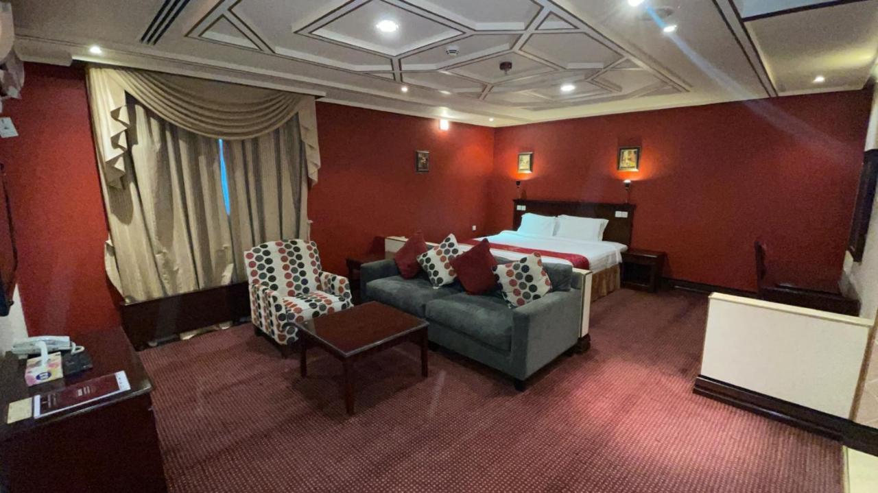 Al Mansour Grand Hotel Hafar Al-Batin Exterior foto